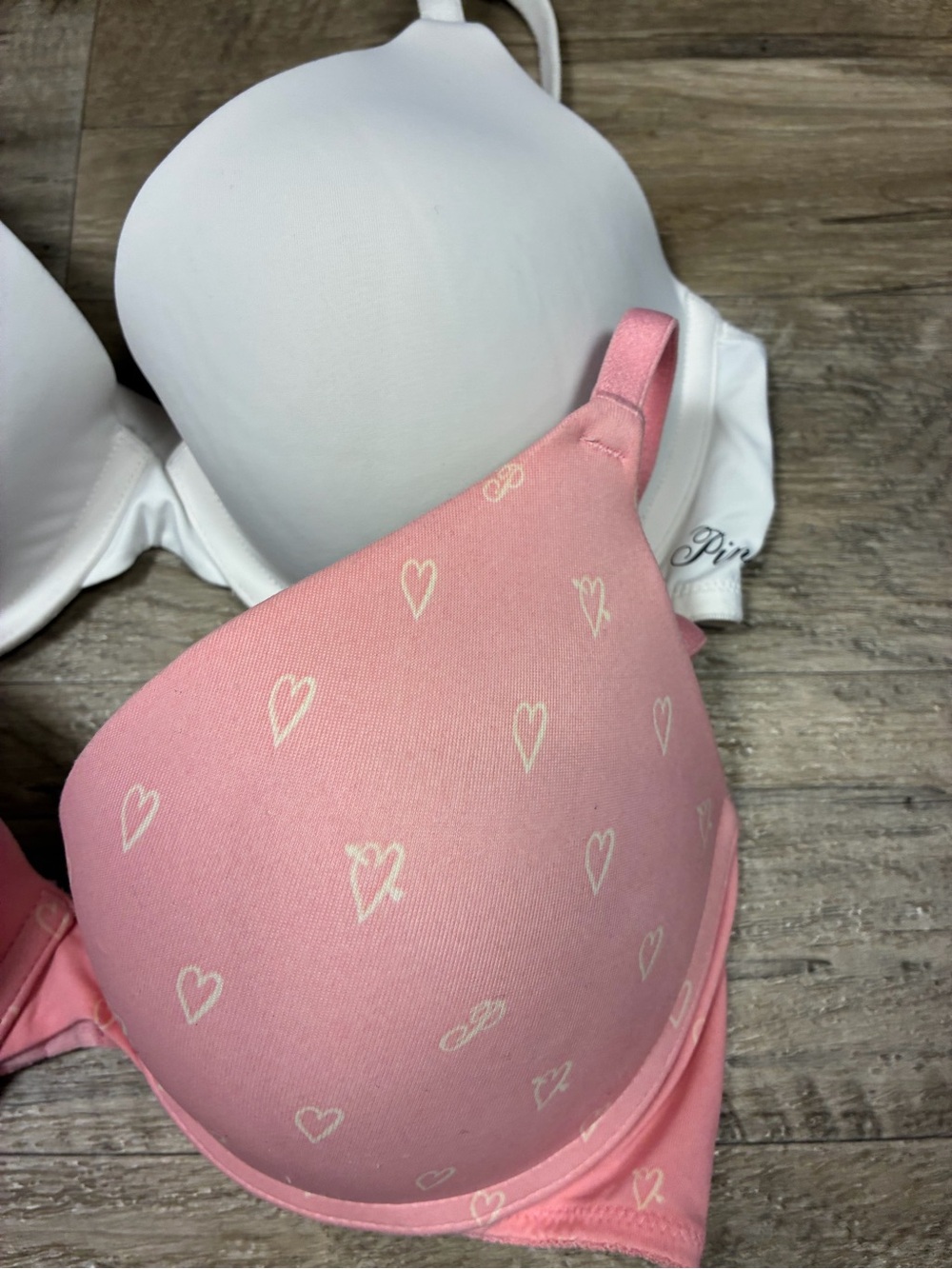 Victoria Secret PINK 2 Underwired Bras Lined Push Up Wear Everywhere - Picture 11 of 11